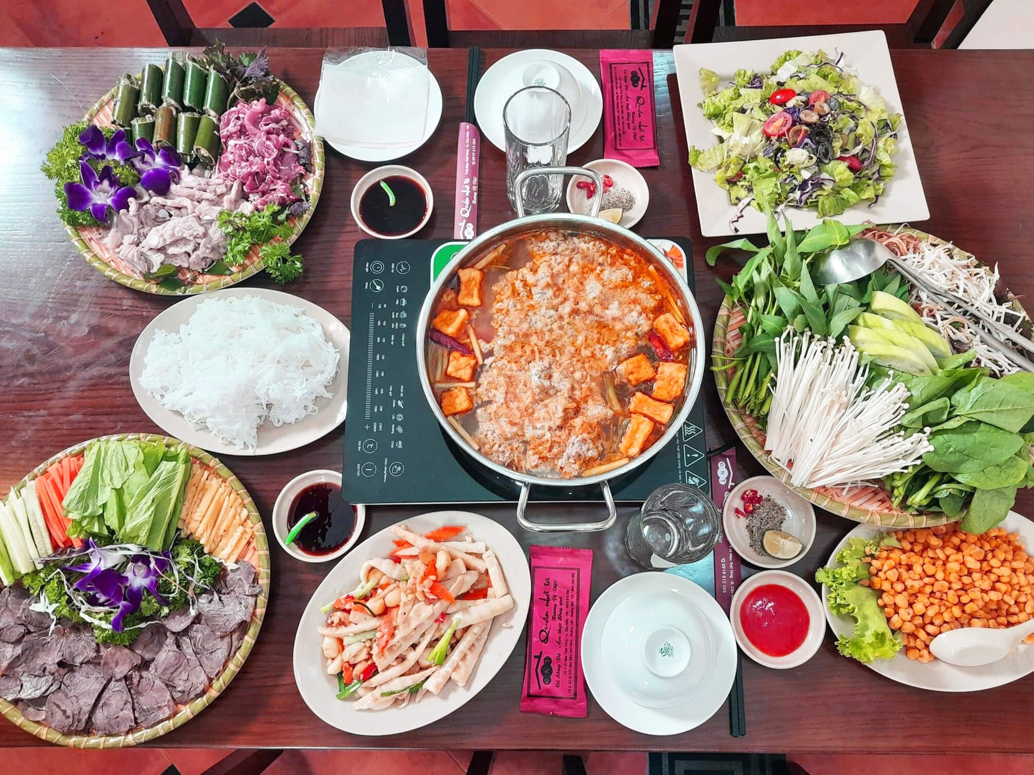 Quán Nhà Ta - Linh Đàm