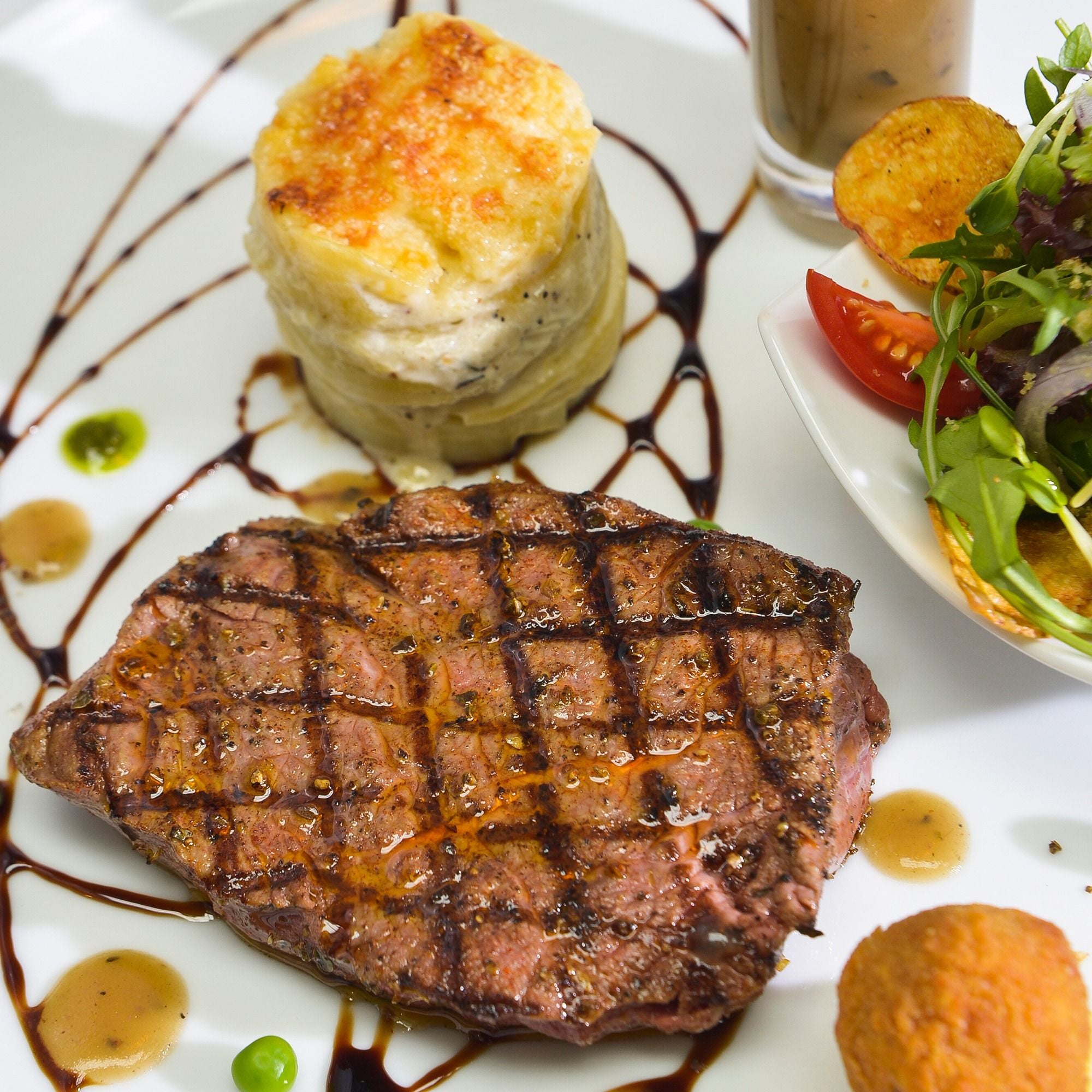 La Badiane Restaurant - Nam Ngư