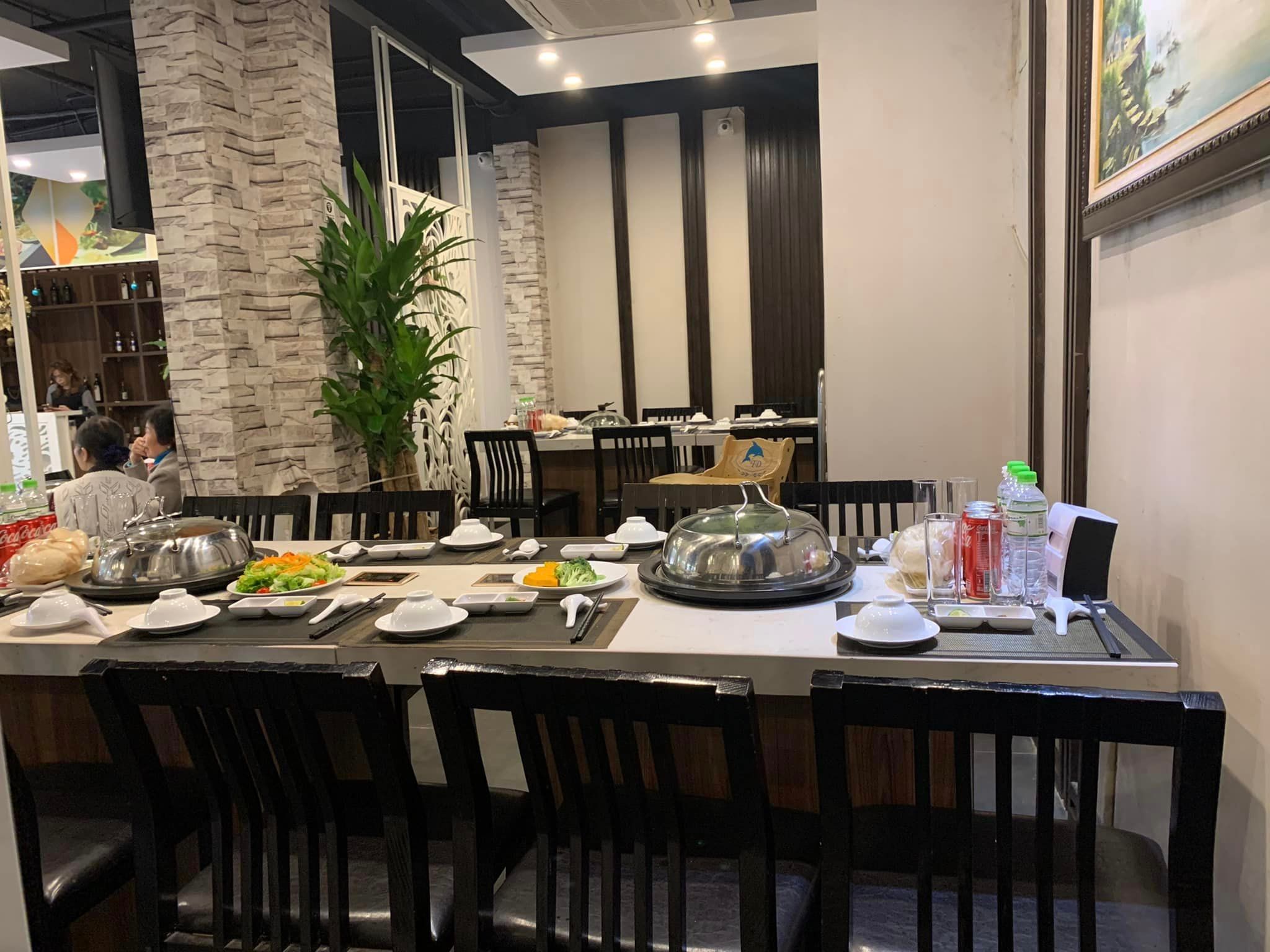 Lẩu Hơi Cosmos - TTTM D2 Giảng Võ