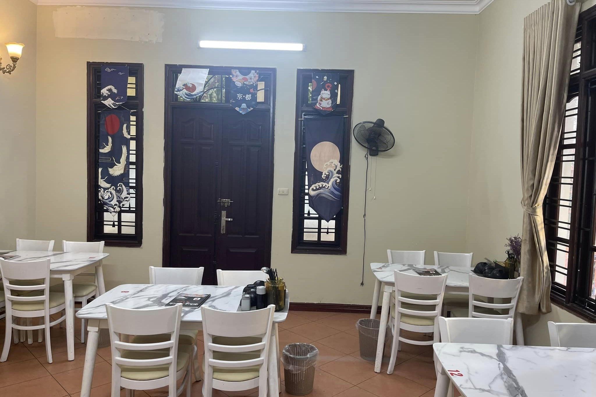King Sushi & Lẩu - Khúc Thừa Dụ