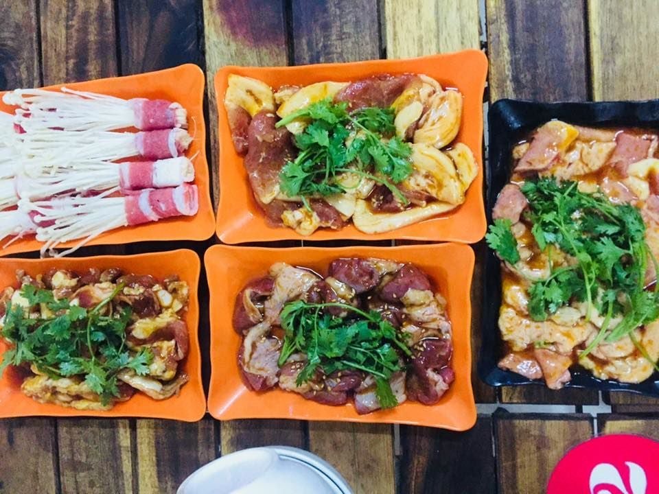 Vua Lẩu Nướng - Triều Khúc