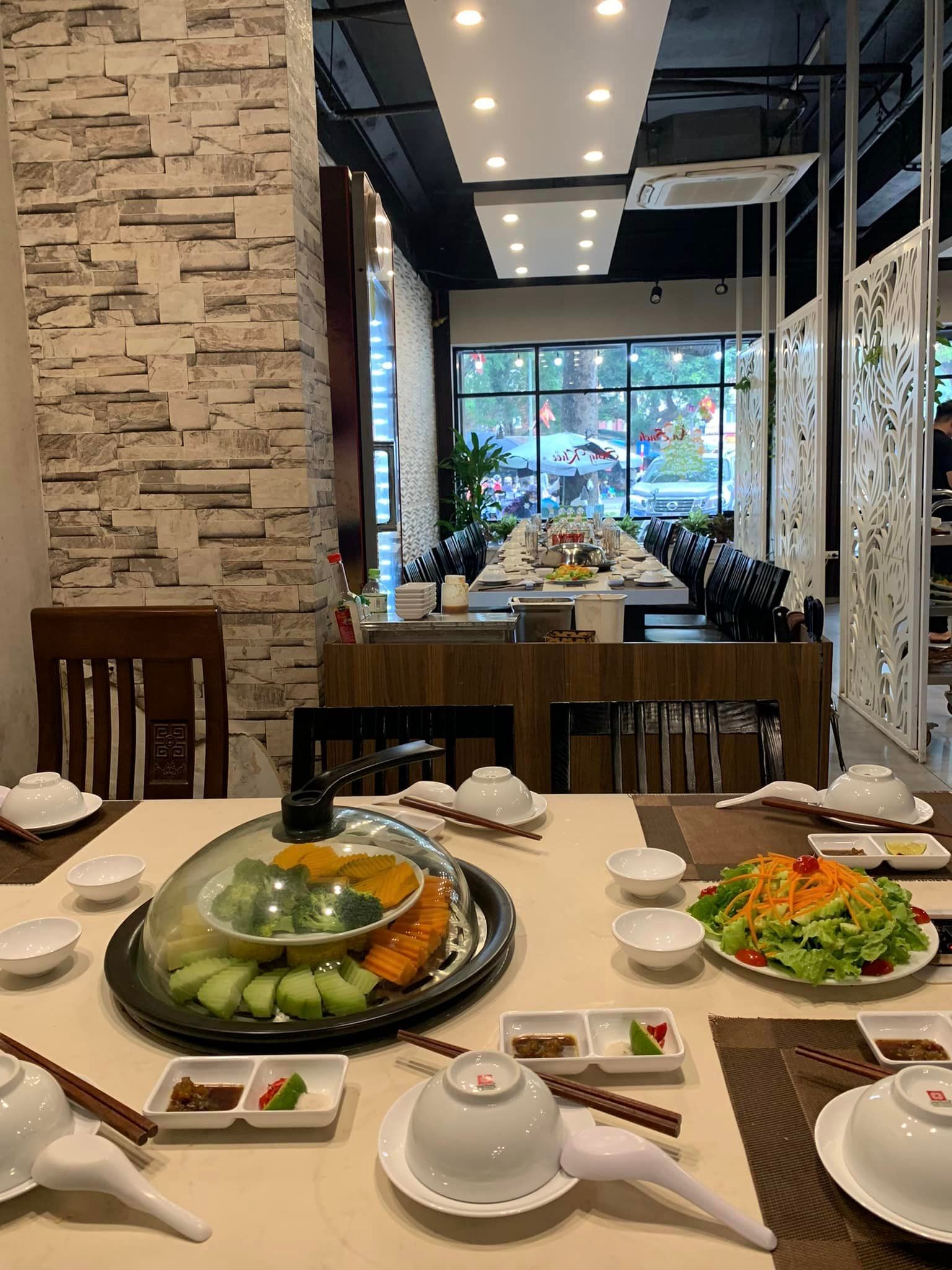 Lẩu Hơi Cosmos - TTTM D2 Giảng Võ