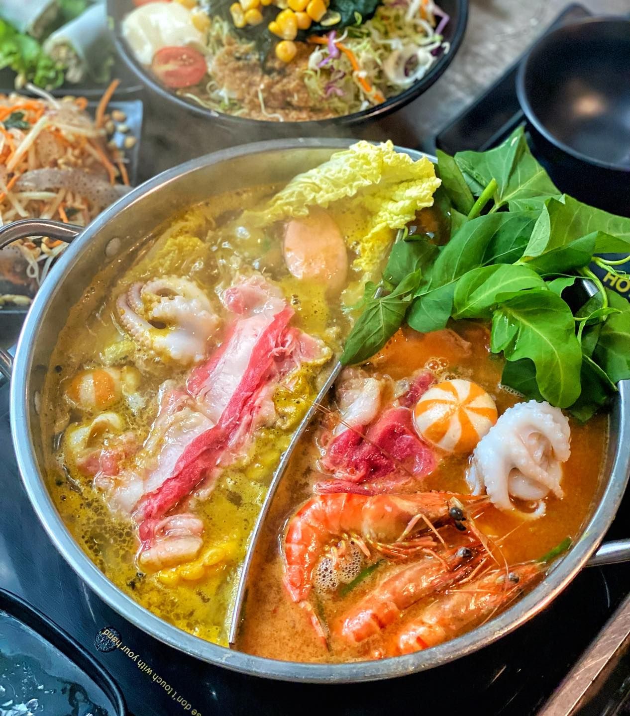 Hotpot Kingdom - Hồ Tùng Mậu