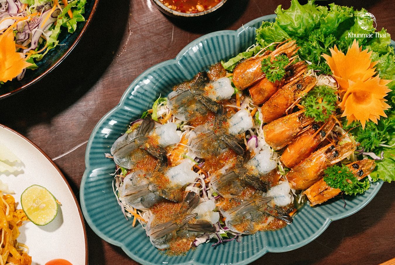 Khunmae Thai - 127 Văn Cao