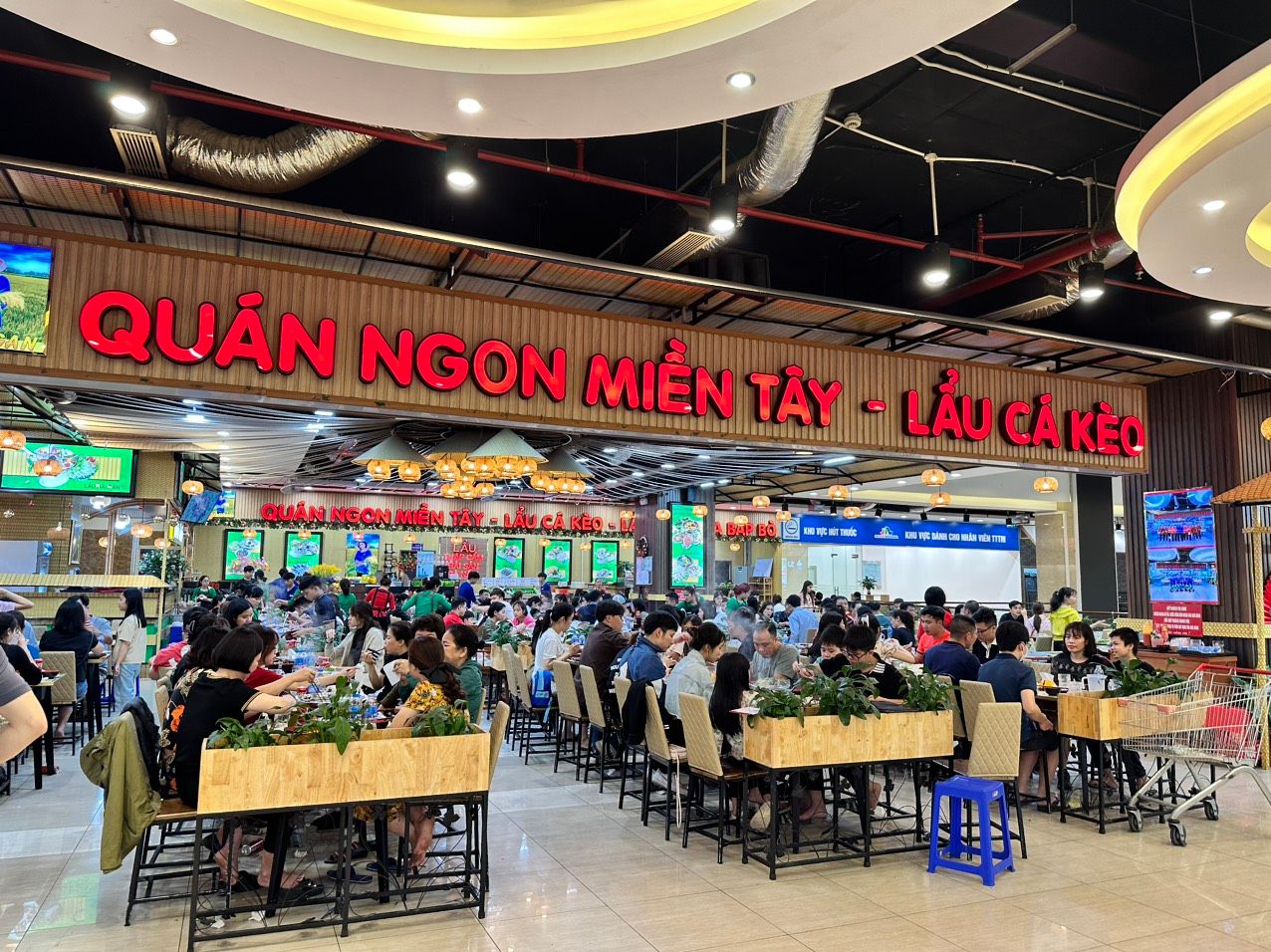 Quán Ngon Miền Tây - TTTM Savico Long Biên