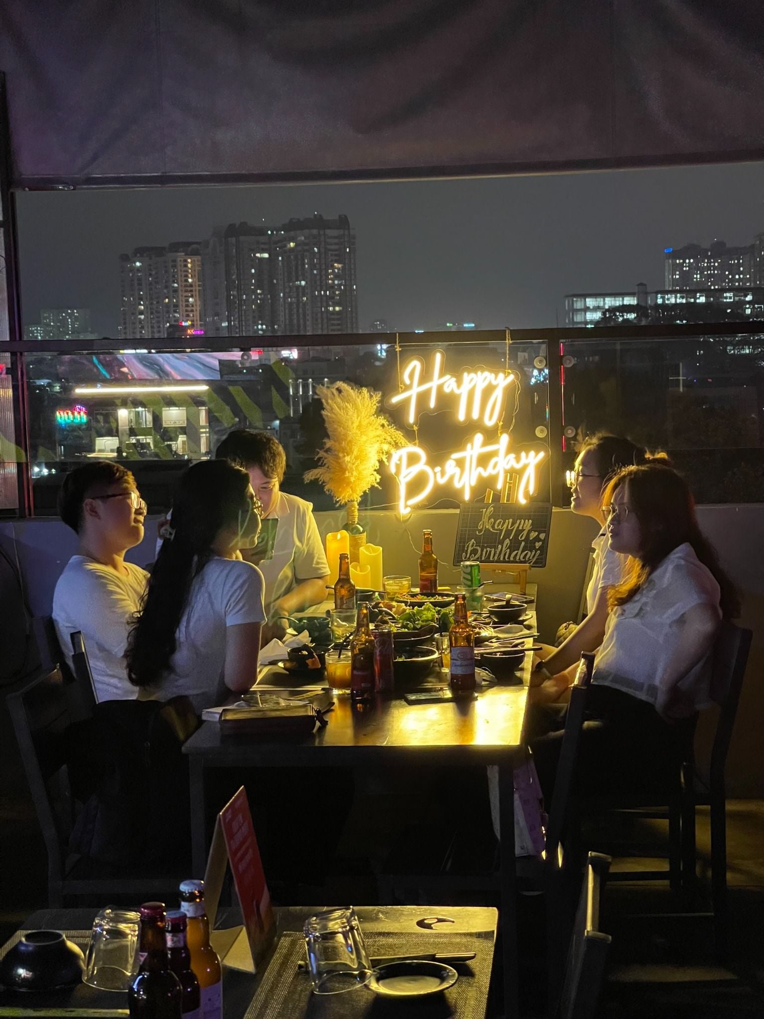 Sik Rooftop - Trần Hưng Đạo B