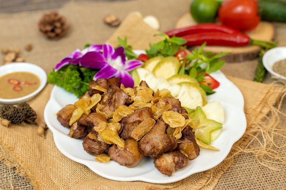 Sentosa - 67Y Phó Đức Chính