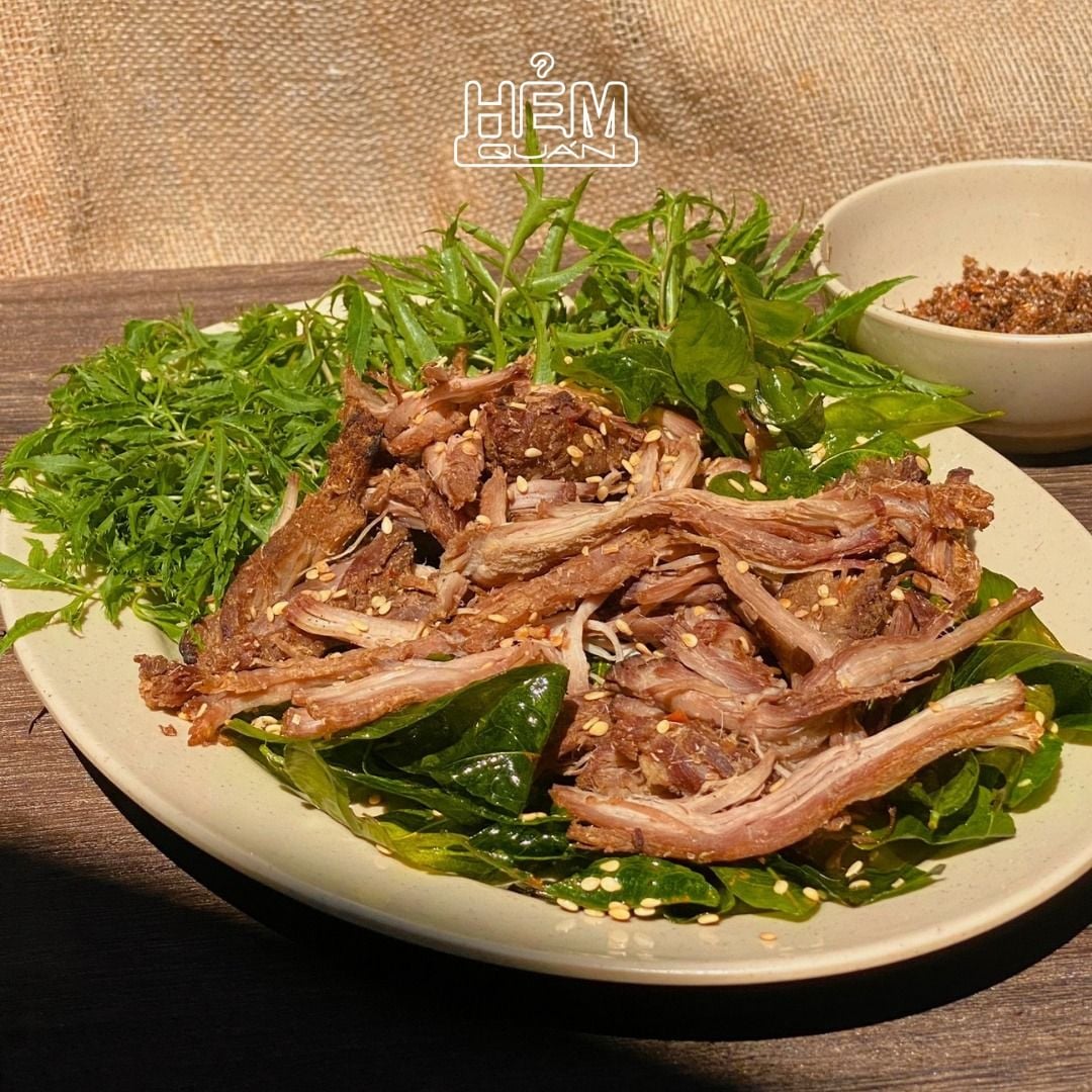 Hẻm Quán - Hoàng Cầu