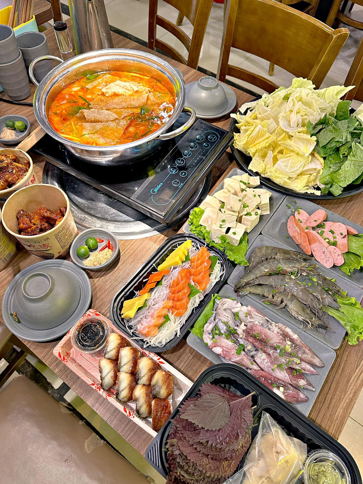 Tươi BBQ - Trần Khát Chân