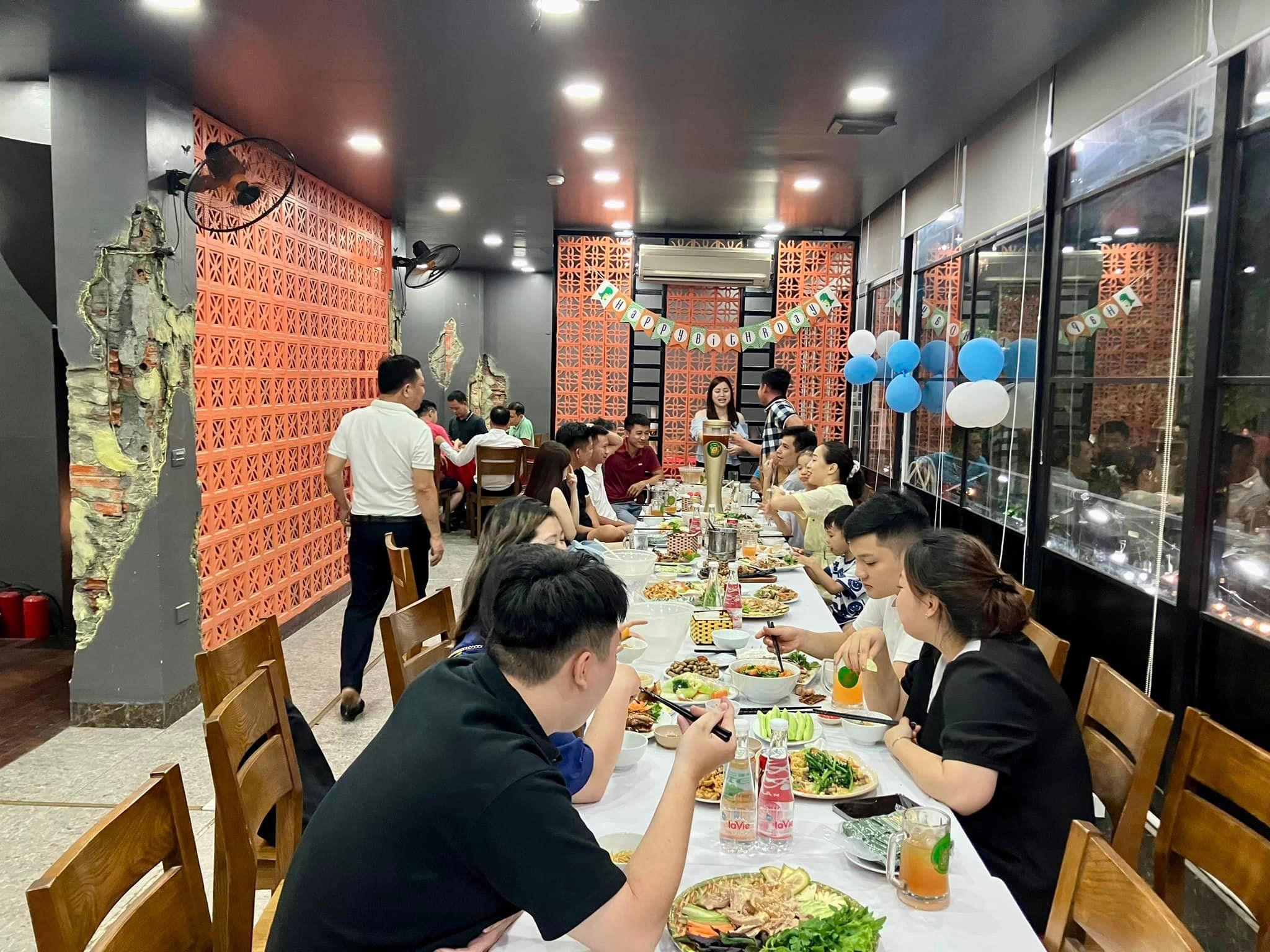 Le Beer - Phạm Văn Bạch