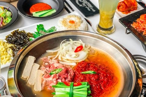 Palsaik BBQ Korean - Đông Du