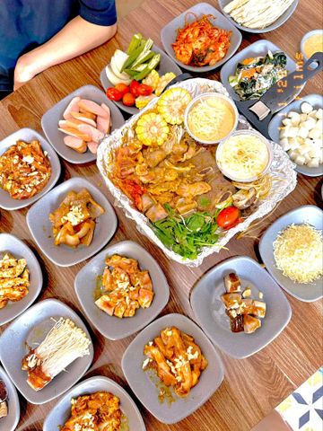 Tươi BBQ - Trần Khát Chân