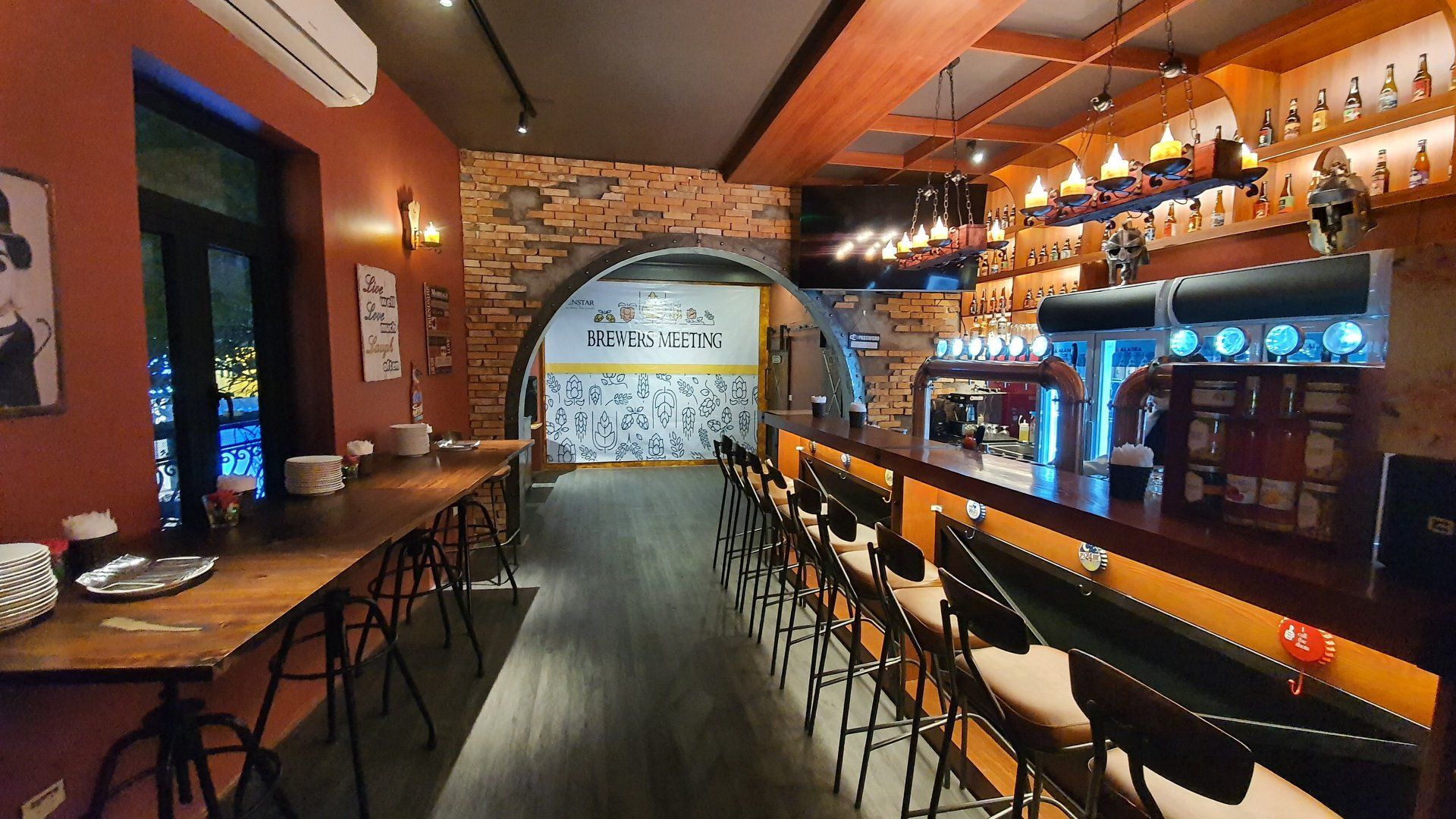 Evenstar Craft Beer Pub - Bà Triệu