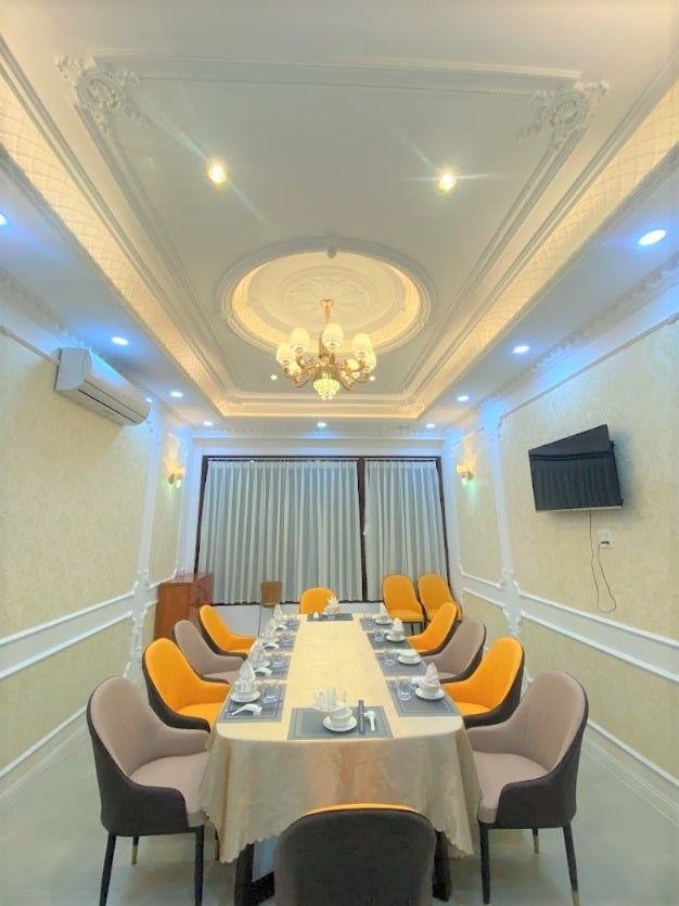 Tân Nam Hải - 332 Diên Hồng