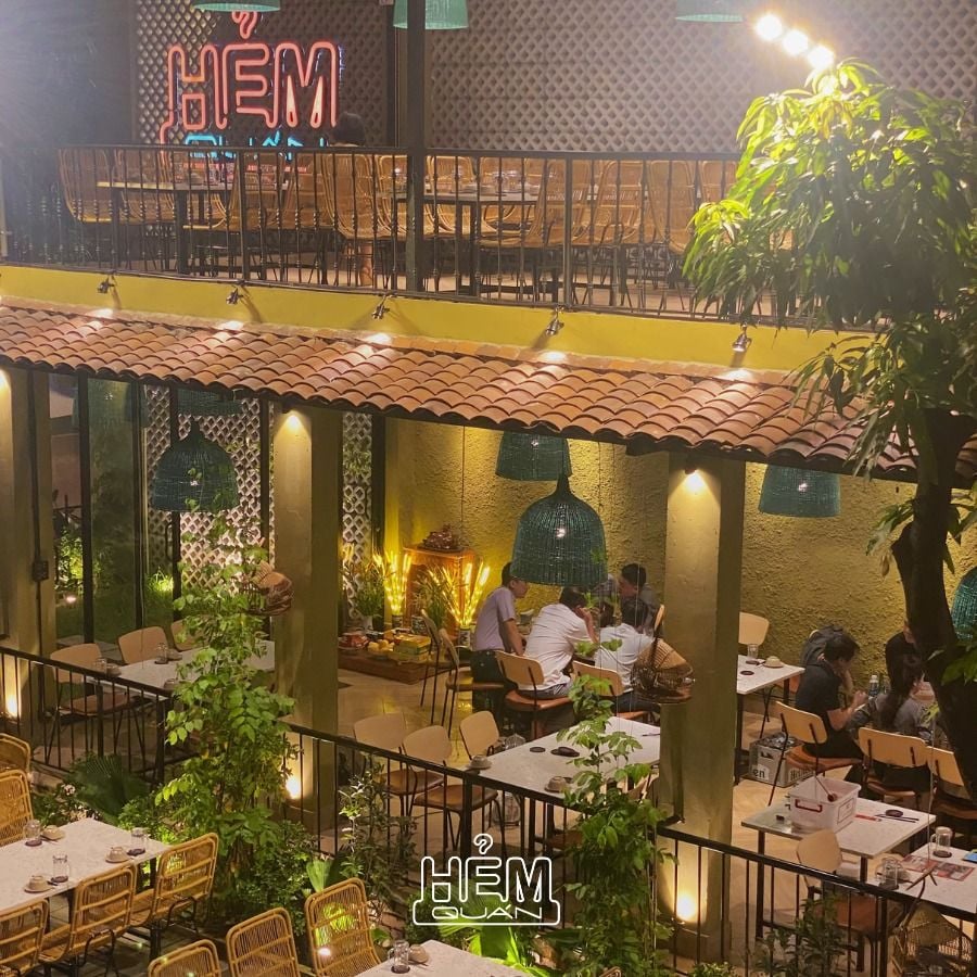Hẻm Quán - Hoàng Cầu