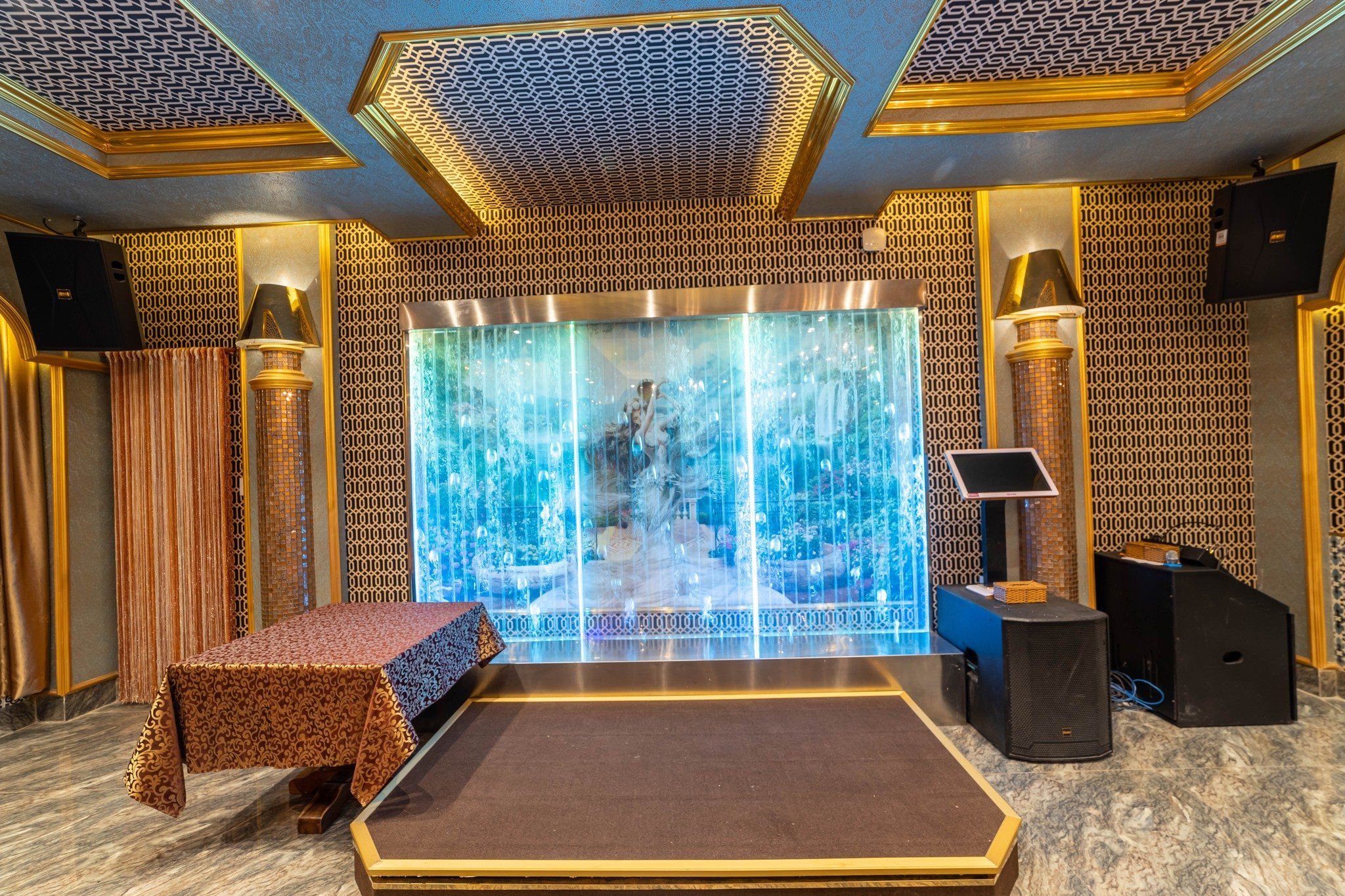 Lux68 - Nguyễn Đình Chiểu