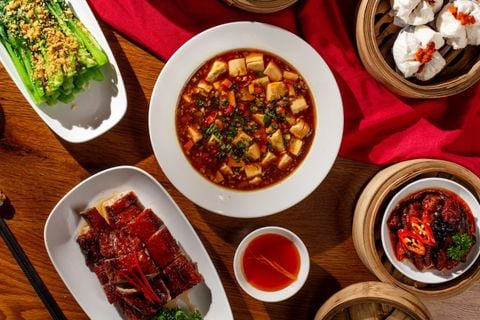 Fu Rong Hua - 17T9 Nguyễn Thị Thập