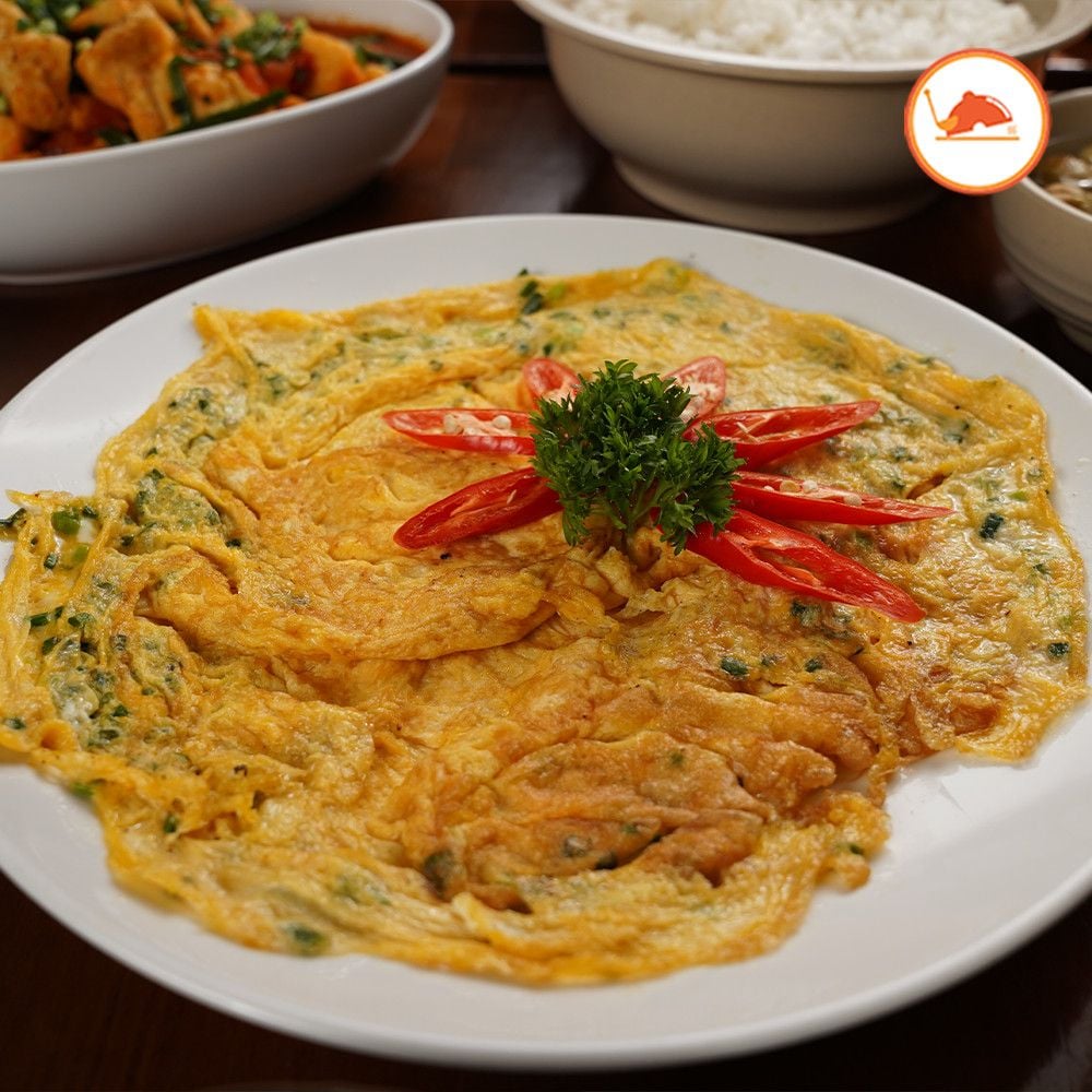 Lạ Quán - 33 Lê Văn Thiêm