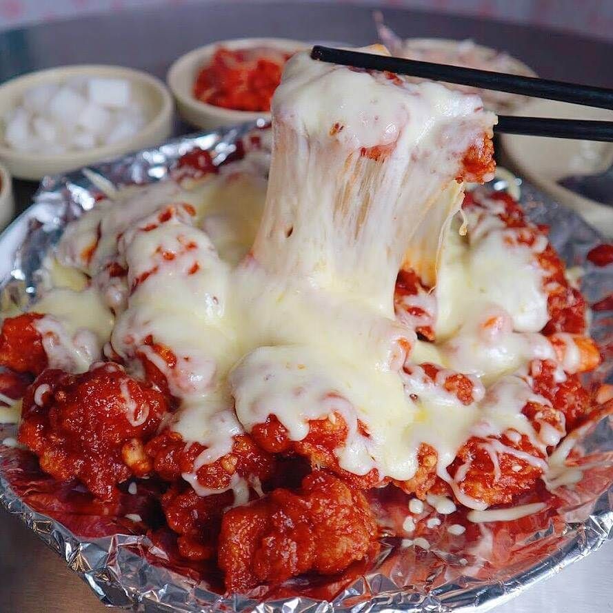 King Dakgalbi - Trần Đại Nghĩa