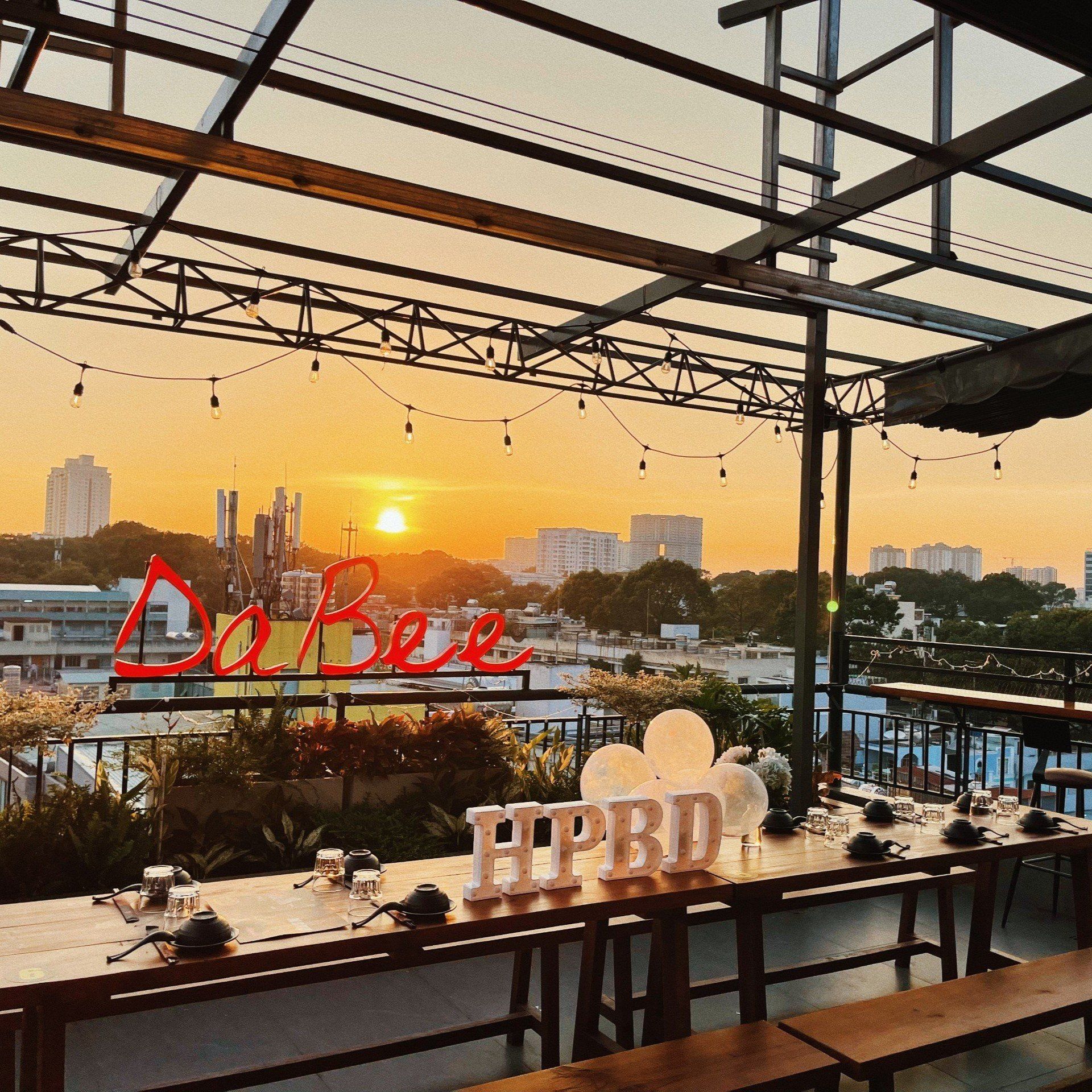 DaBee Rooftop - 20 Nguyễn Duy Dương