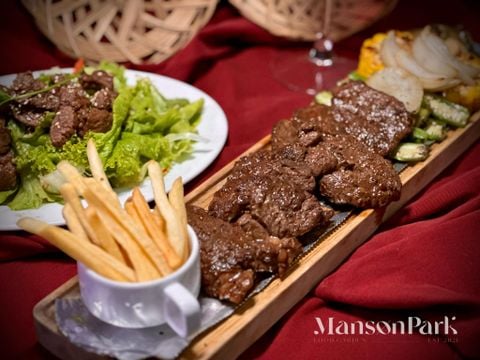 Manson Park - 2 Đô Đốc Long