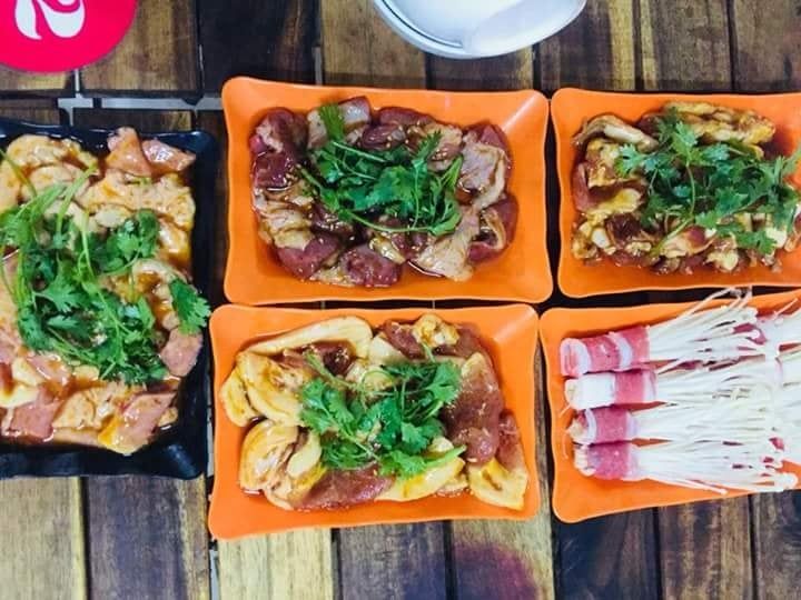 Vua Lẩu Nướng - Triều Khúc