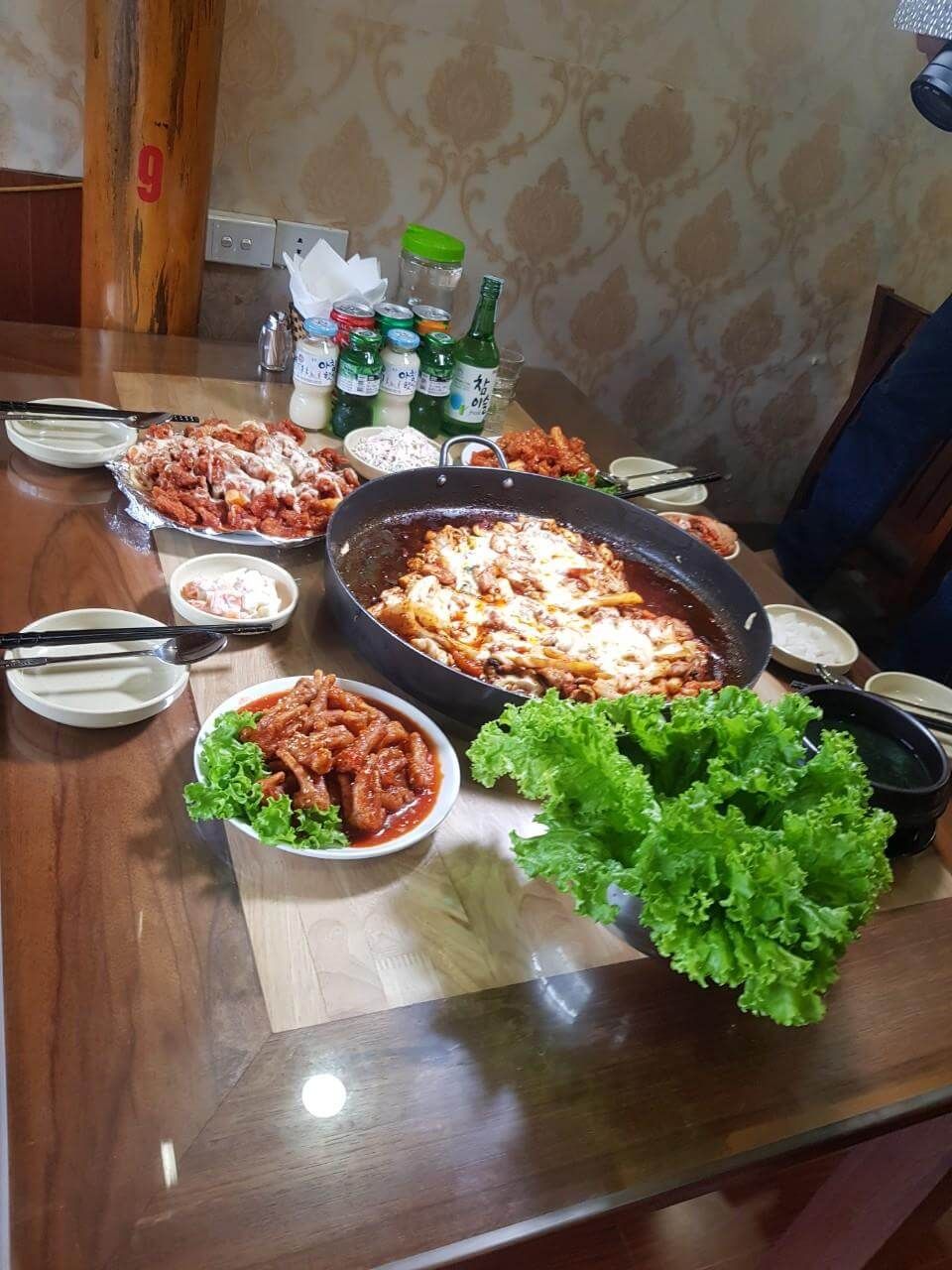 King Dakgalbi - Trần Đại Nghĩa