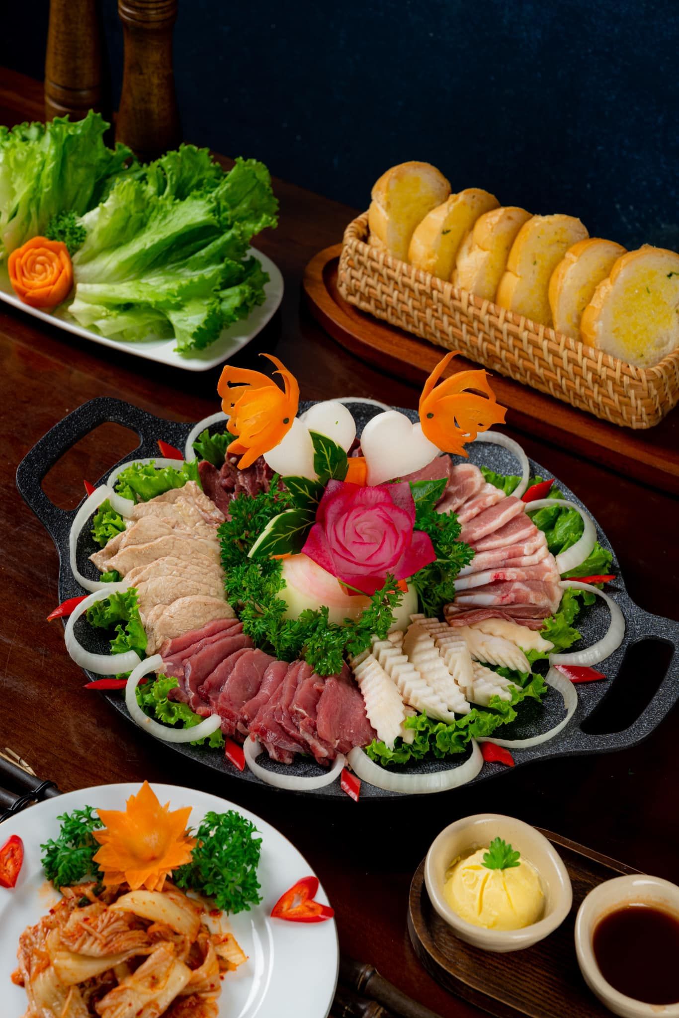 Ngói Vàng Steak - KĐT Dương Nội