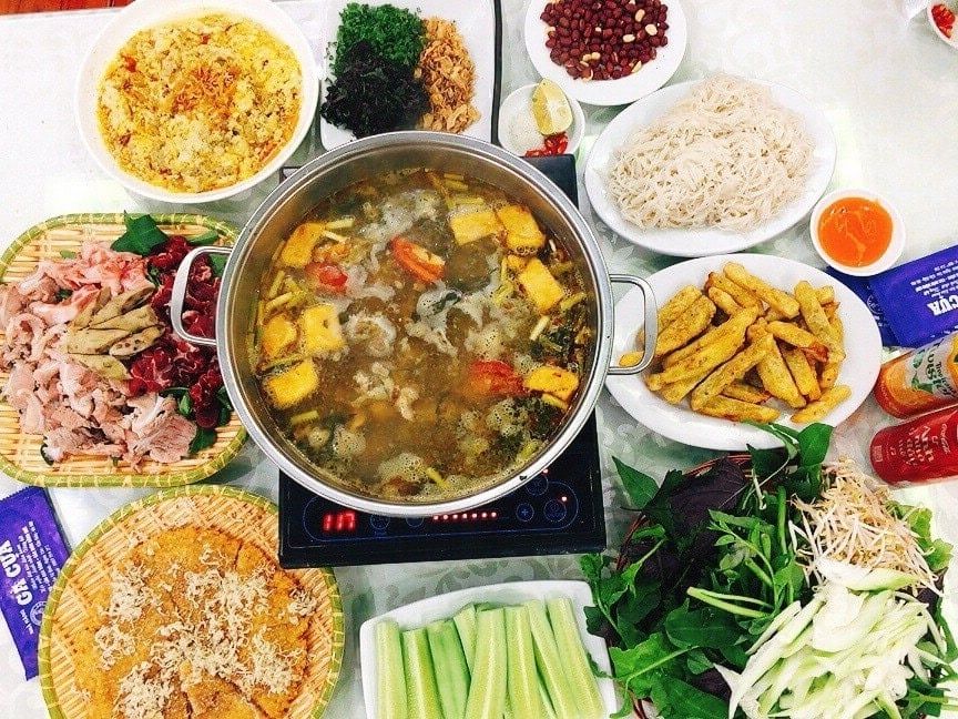 Gà cựa - Trần Tử Bình