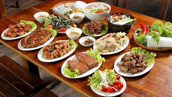 Bò Tơ Quán Mộc - Nguyễn Thị Định
