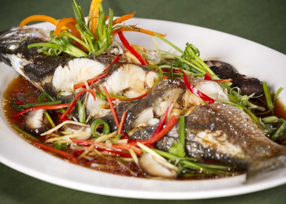 Phong Gà Quán - Nguyễn Hữu Thọ