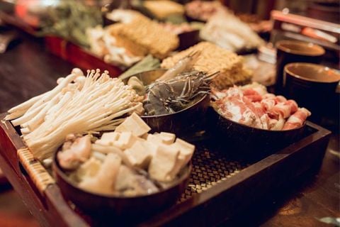 Sỉn Quán - 47 Bát Đàn