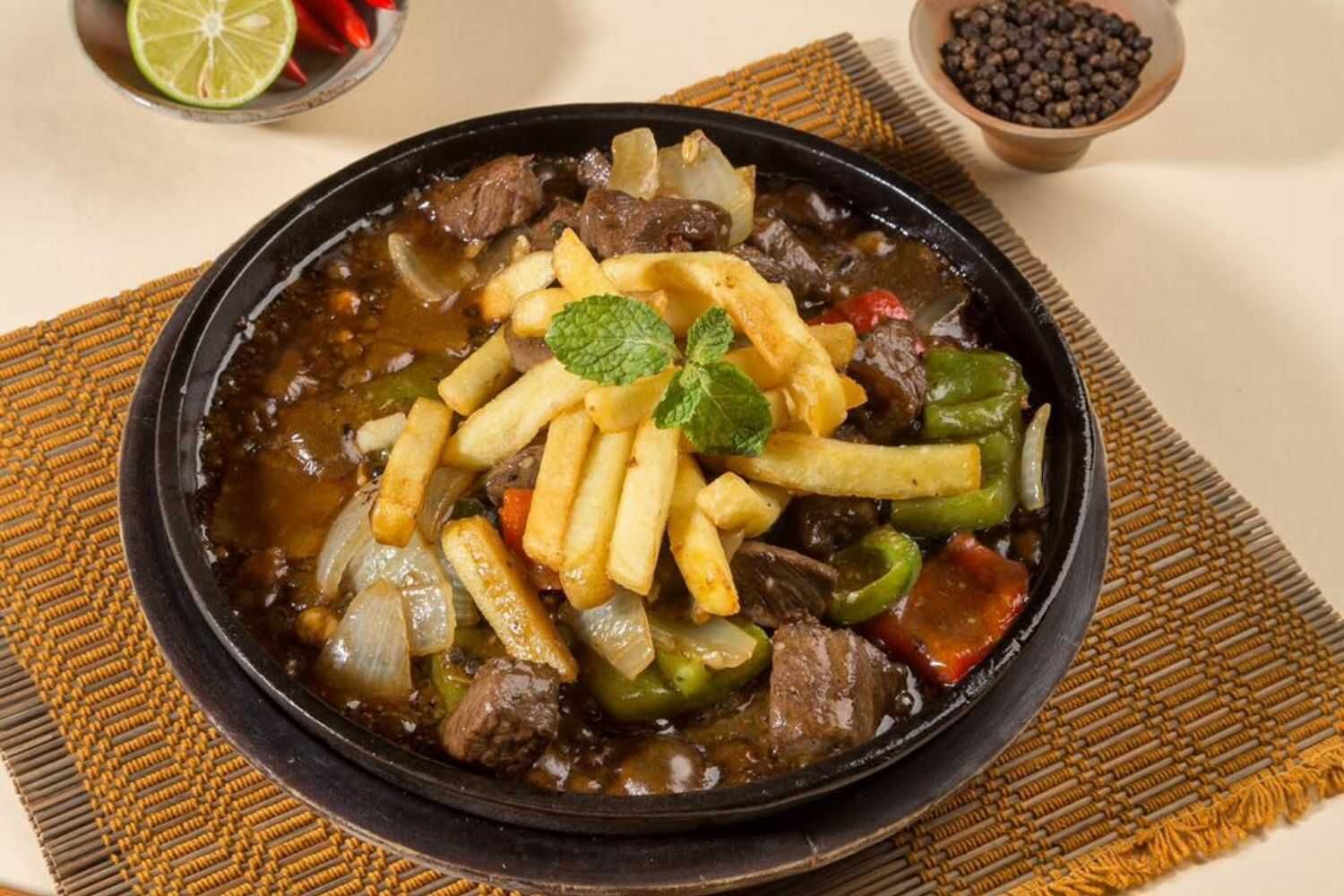 Lạ Quán - Hàng Lược