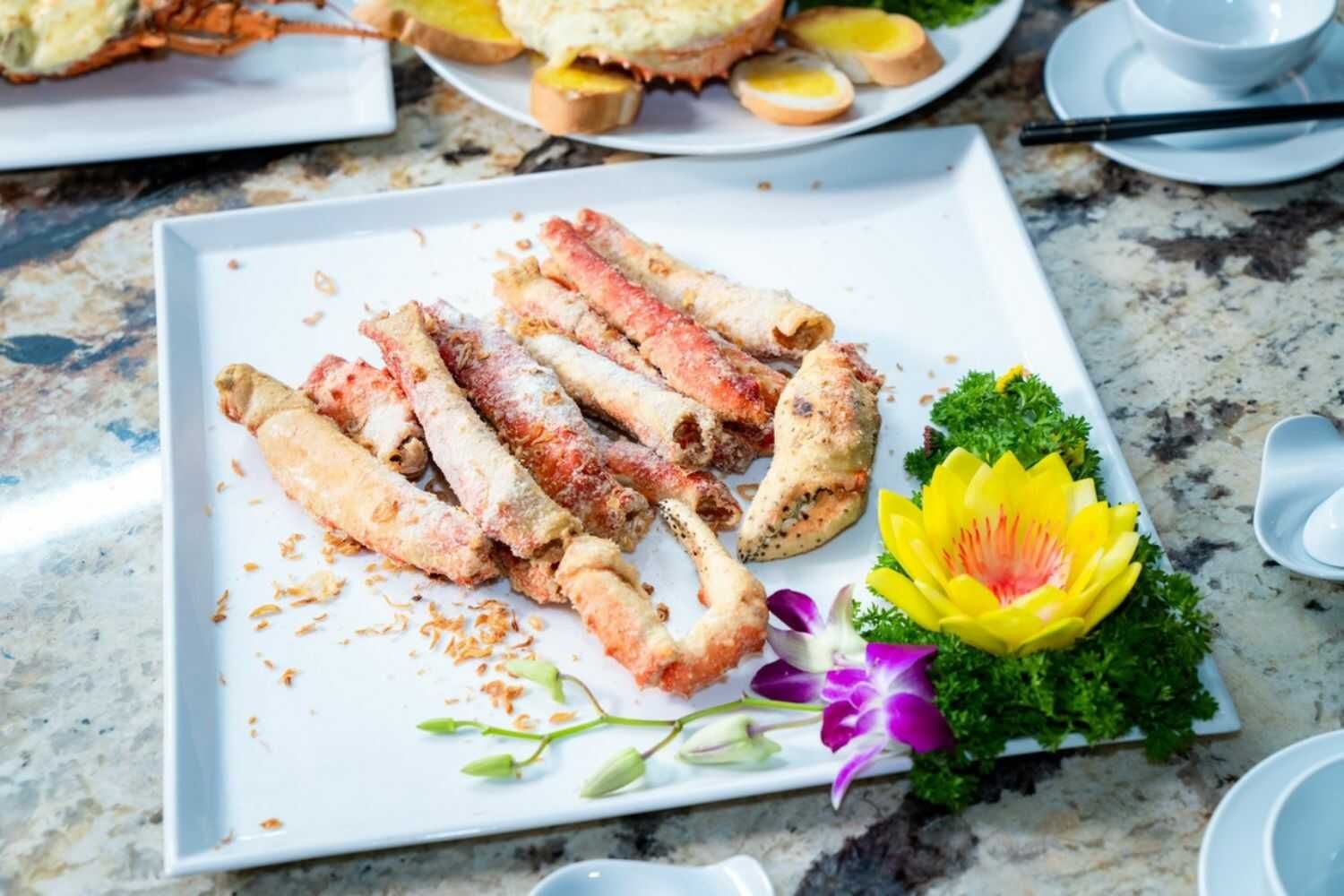 Hải Sản Thú Rừng Cua Xanh - 27 Nguyễn Chánh