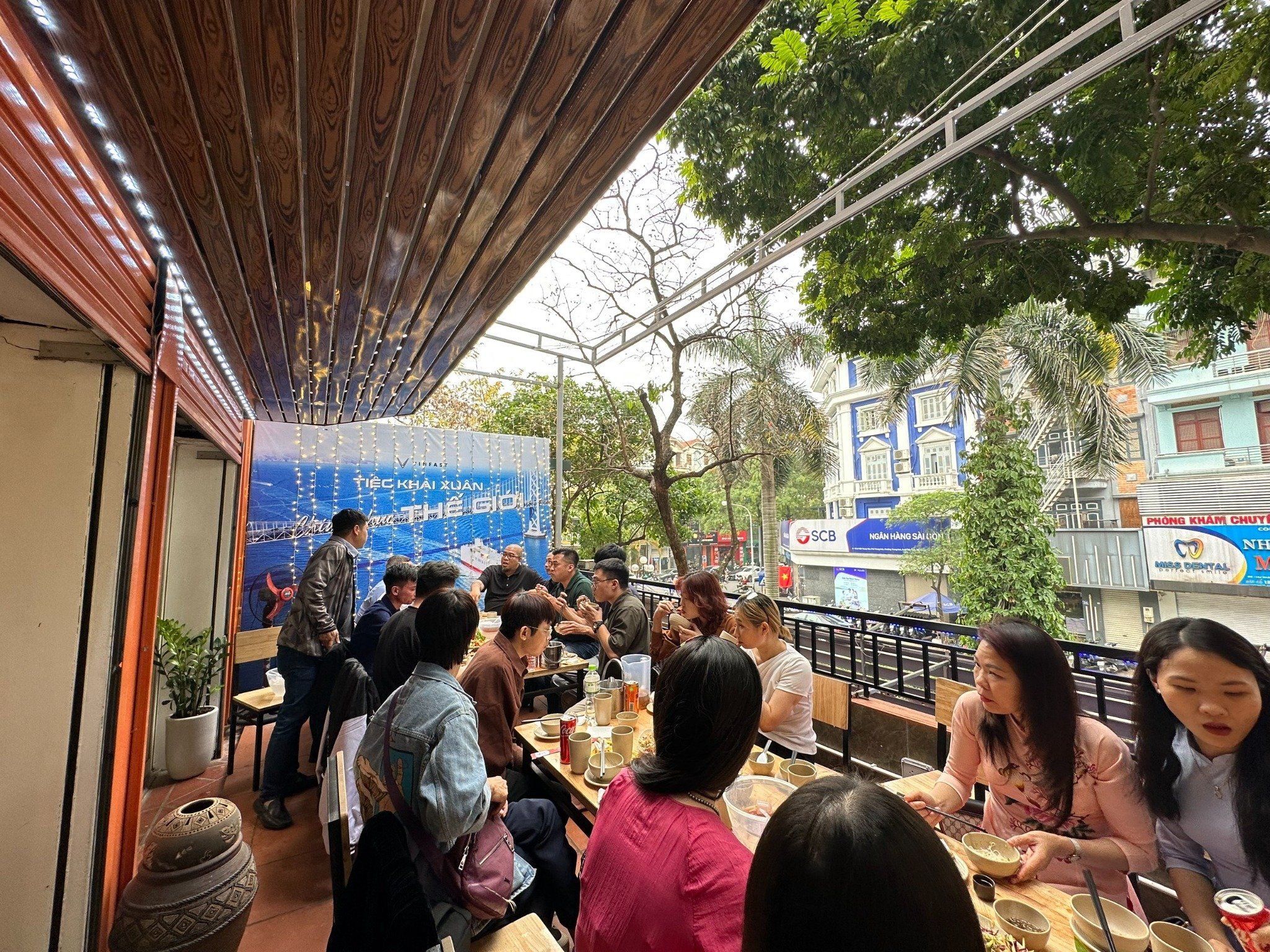 Vịt Quay Lu Đất Hoàng Ký - Lưu Quang Vũ