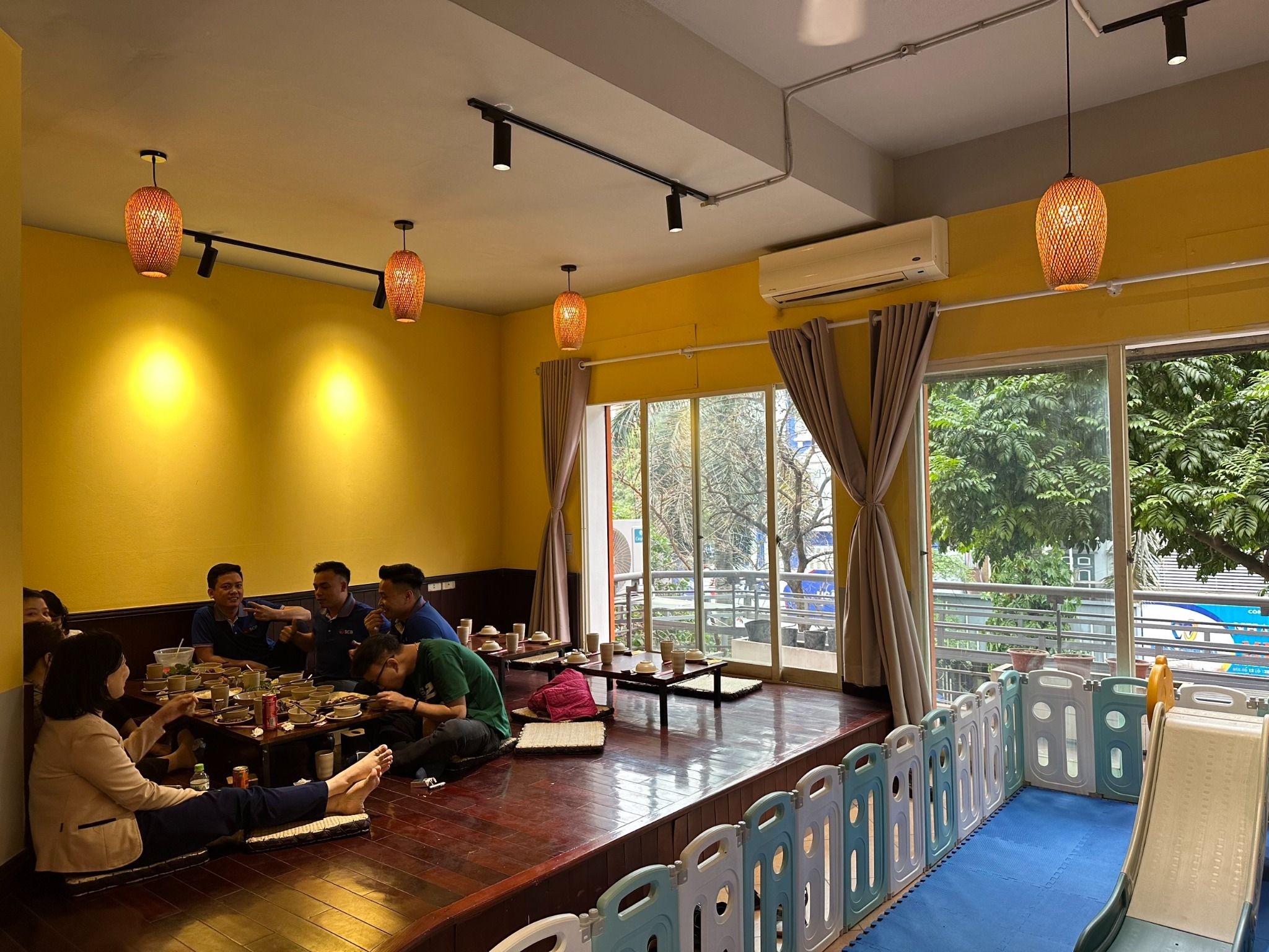 Vịt Quay Lu Đất Hoàng Ký - Lưu Quang Vũ