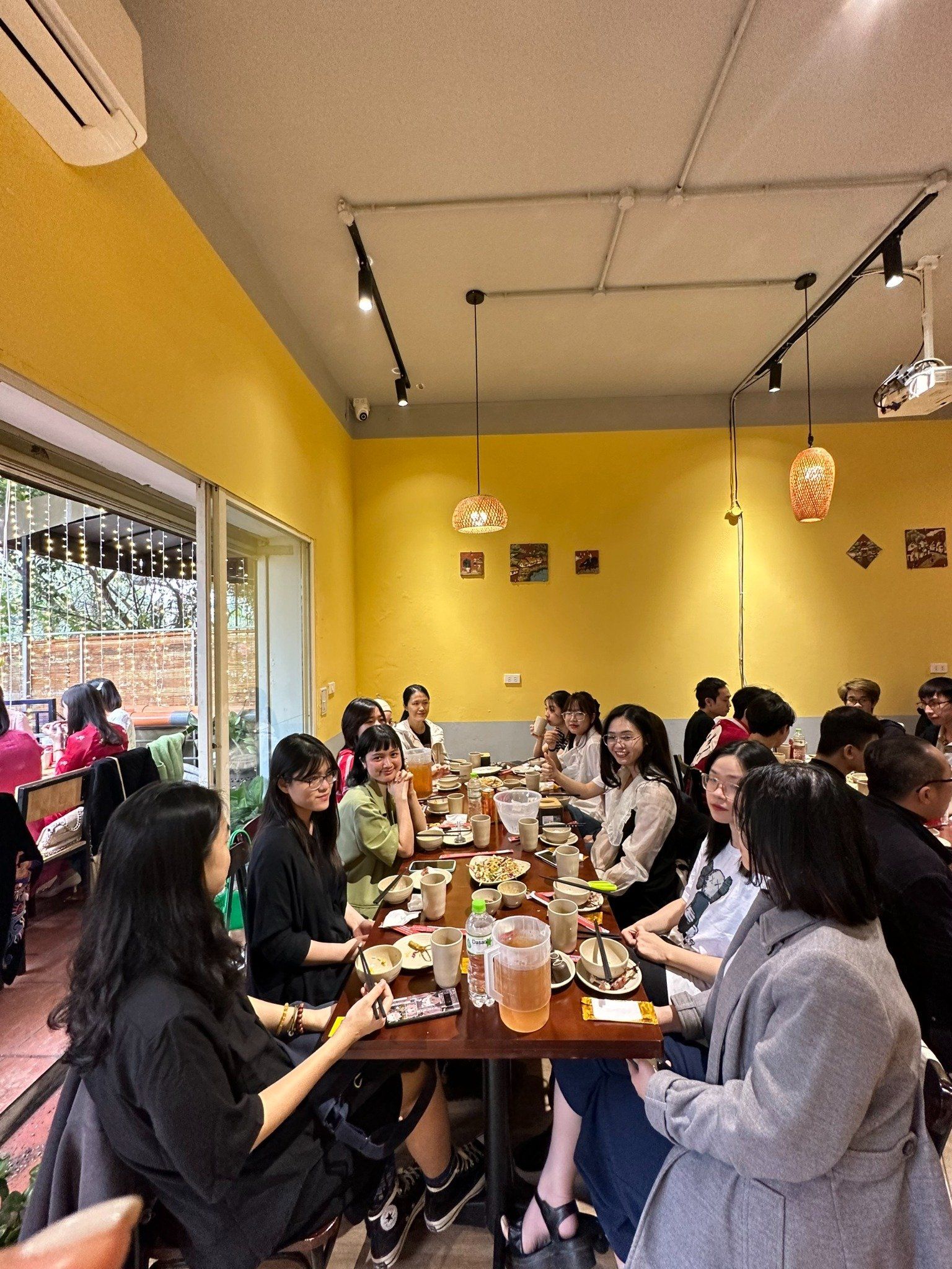 Vịt Quay Lu Đất Hoàng Ký - Lưu Quang Vũ