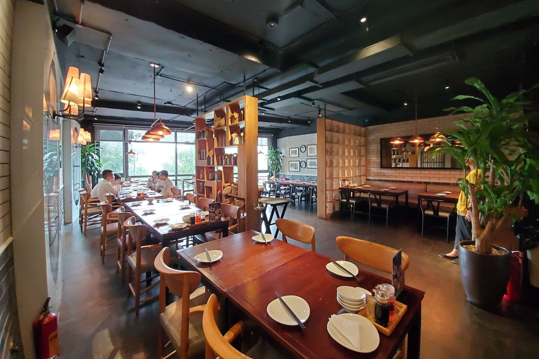 Fu Rong Hua - 17T9 Nguyễn Thị Thập