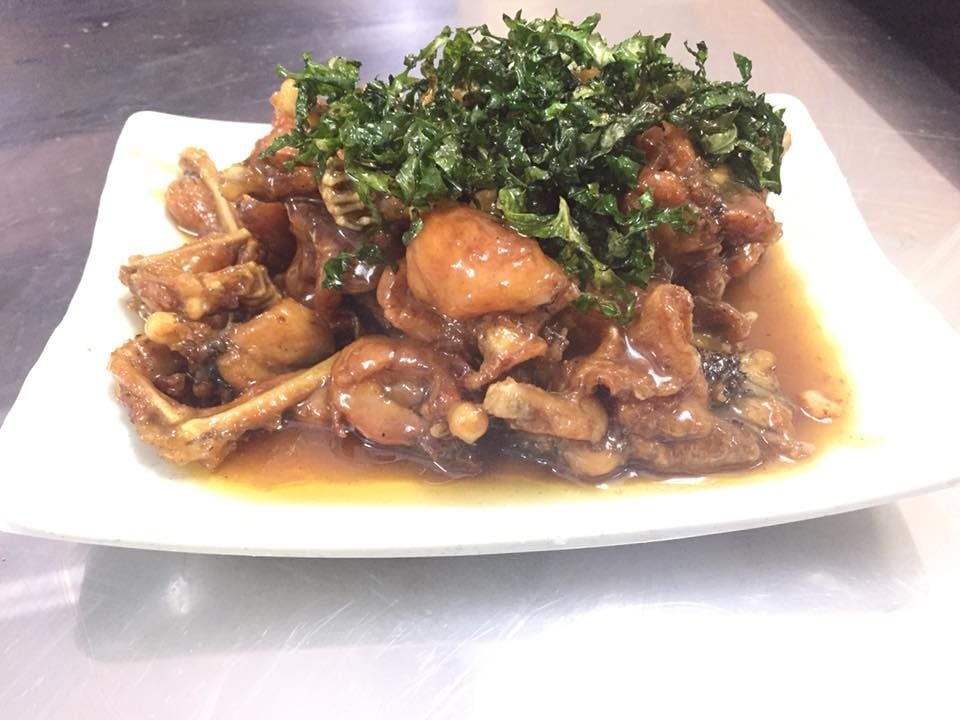 Lẩu Ếch Bốp Bin Bo - Phạm Ngọc Thạch