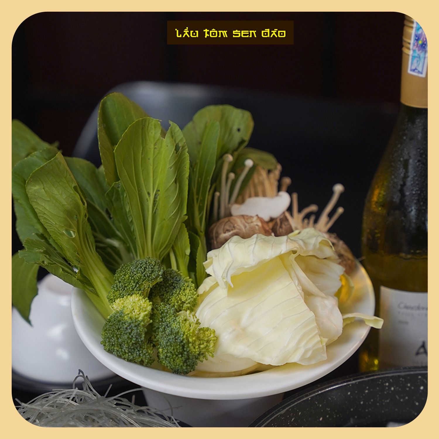 Lẩu Tôm Sen Đào - Phó Đức Chính