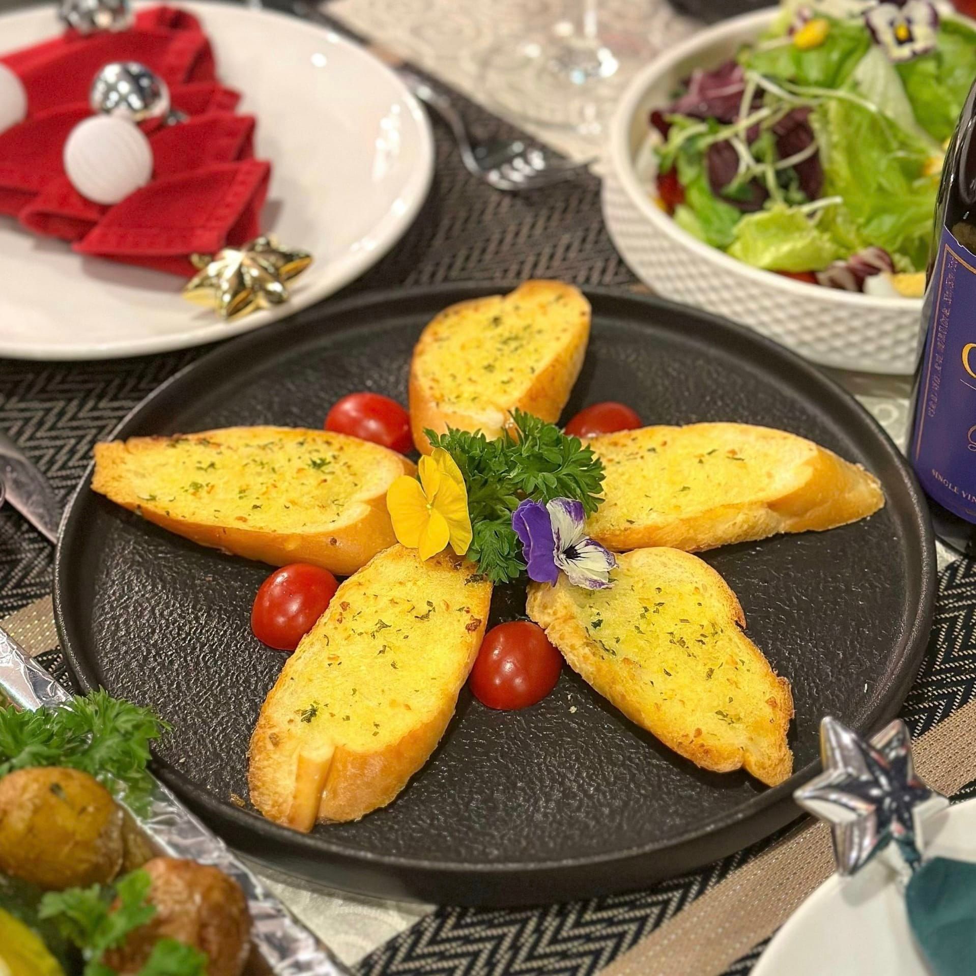San Dining - Ngõ Cầu Gỗ