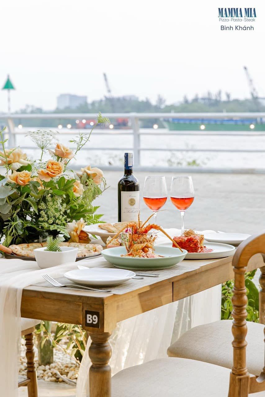 Mamma Mia Bình Khánh - Mai Chí Thọ