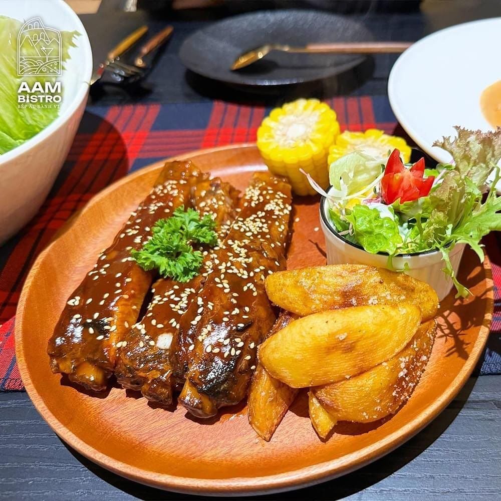 AAM Bistro - 50B Châu Long