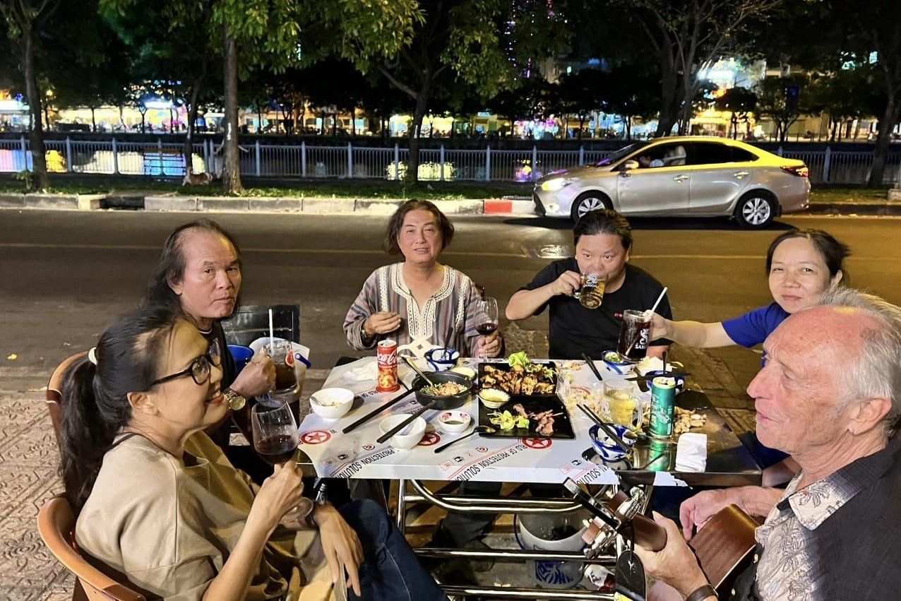 Kậu Ba Sài Gòn - Hoàng Sa