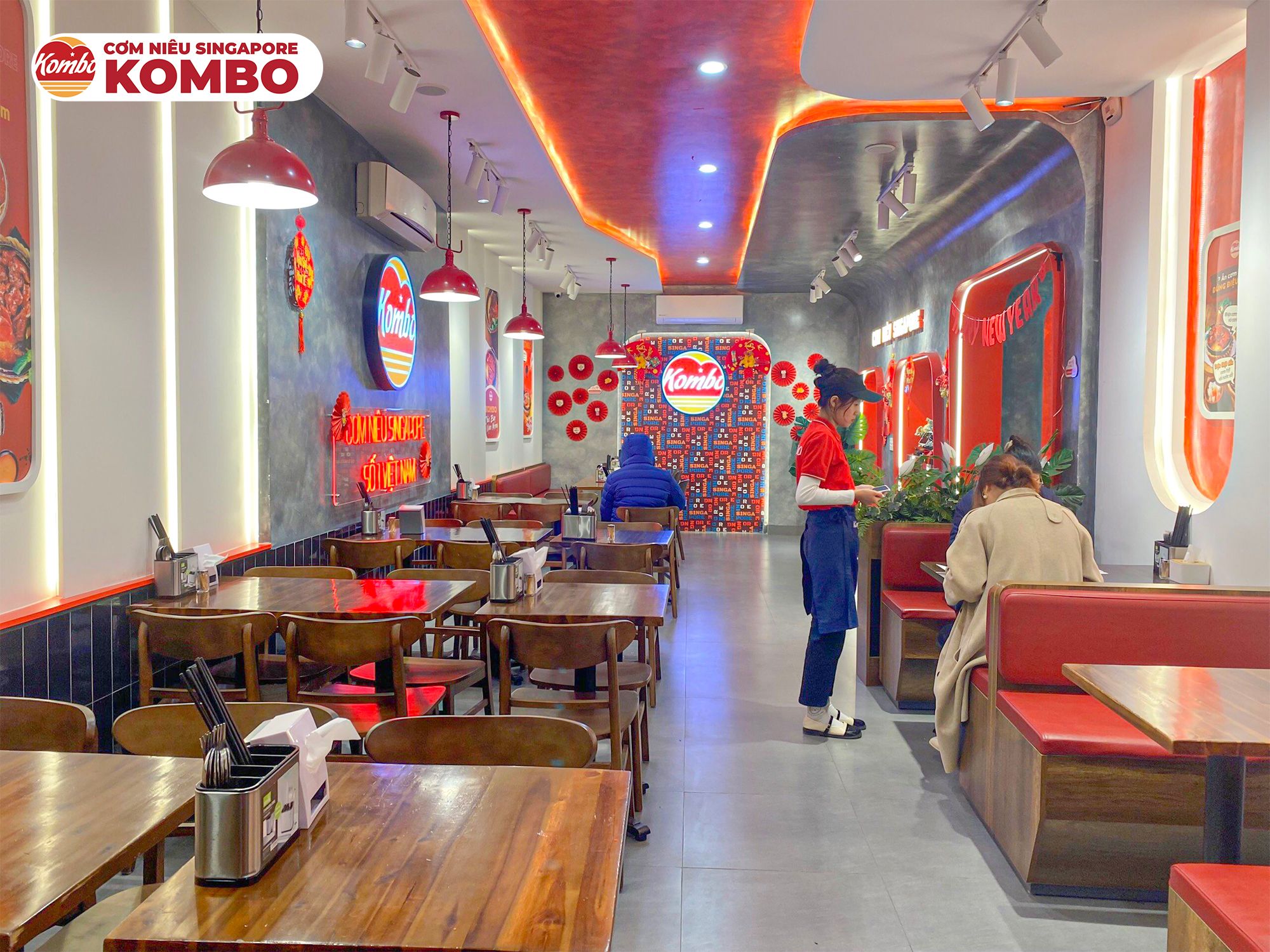 Cơm Niêu Singapore Kombo - Nguyễn Phong Sắc