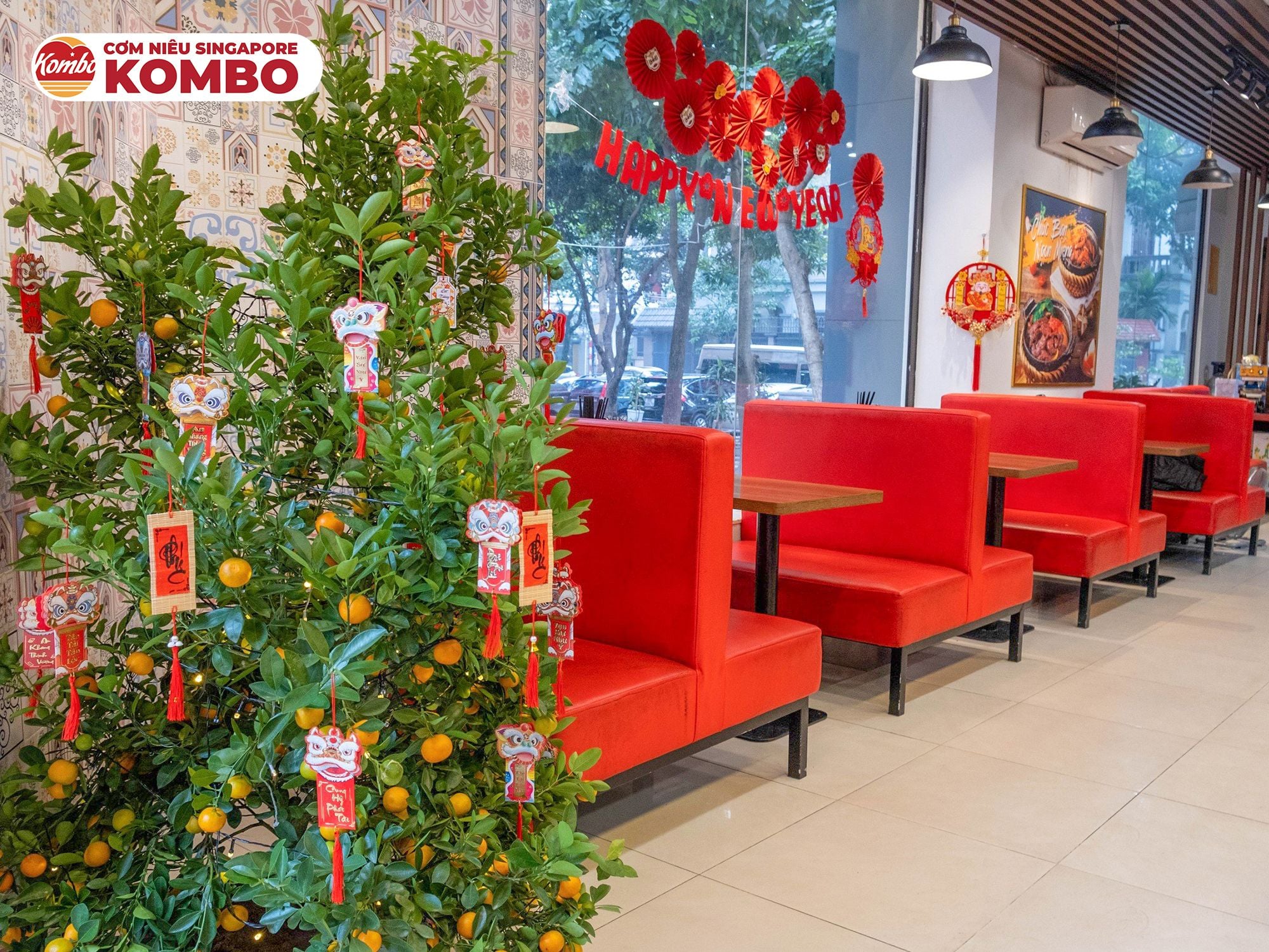 Cơm Niêu Singapore Kombo - TTTM Vincom Nguyễn Chí Thanh