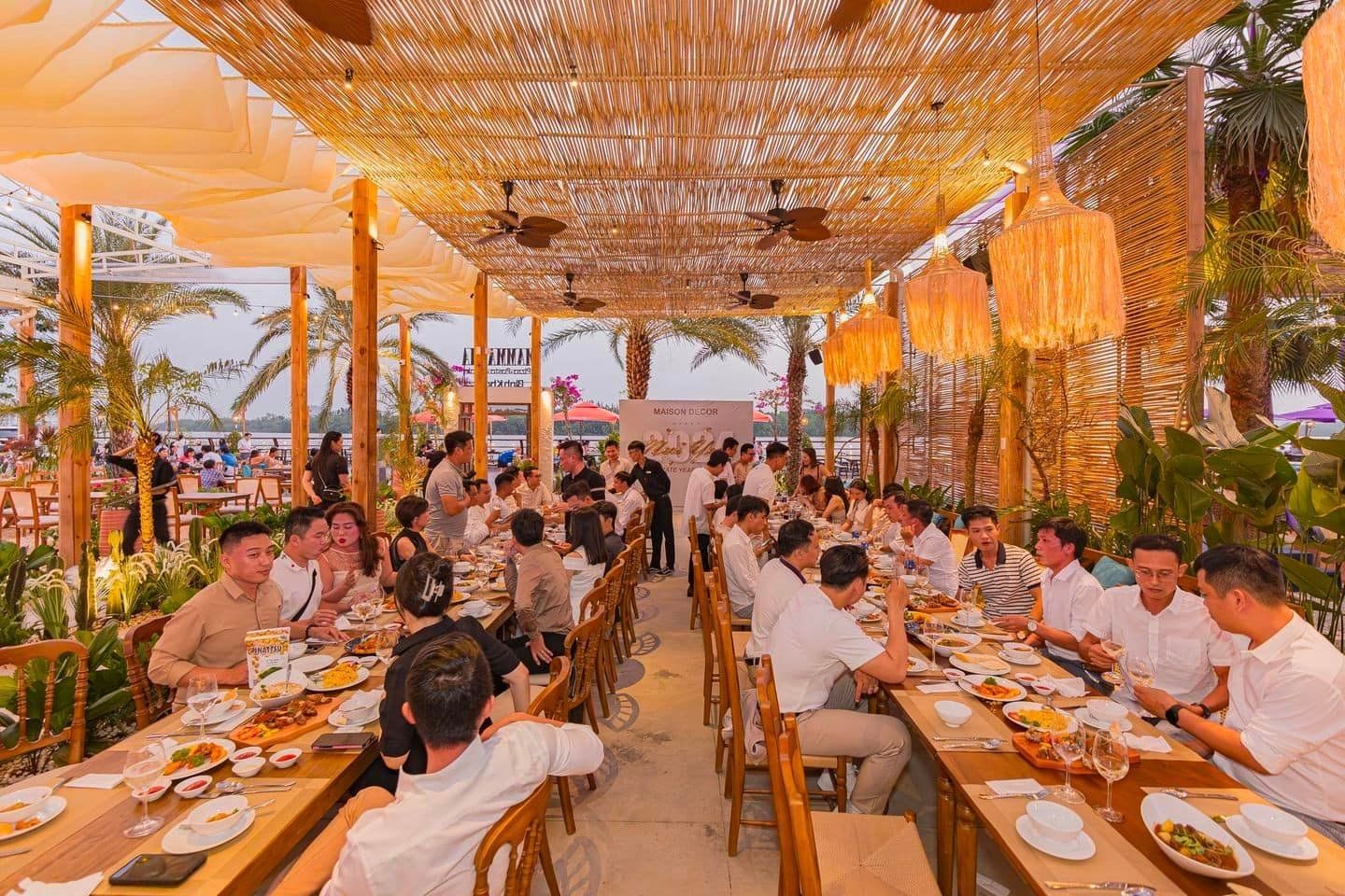 Mamma Mia Bình Khánh - Mai Chí Thọ