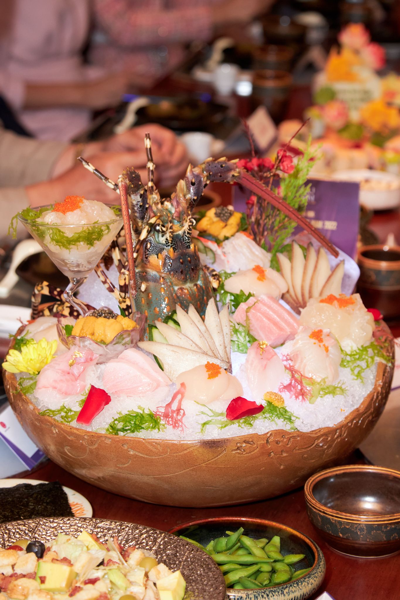 Hatoyama - Vạn Phúc