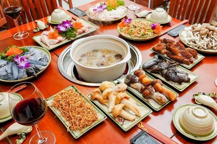 Lẩu Nấm Thảo Quý - 12 Lê Đức Thọ
