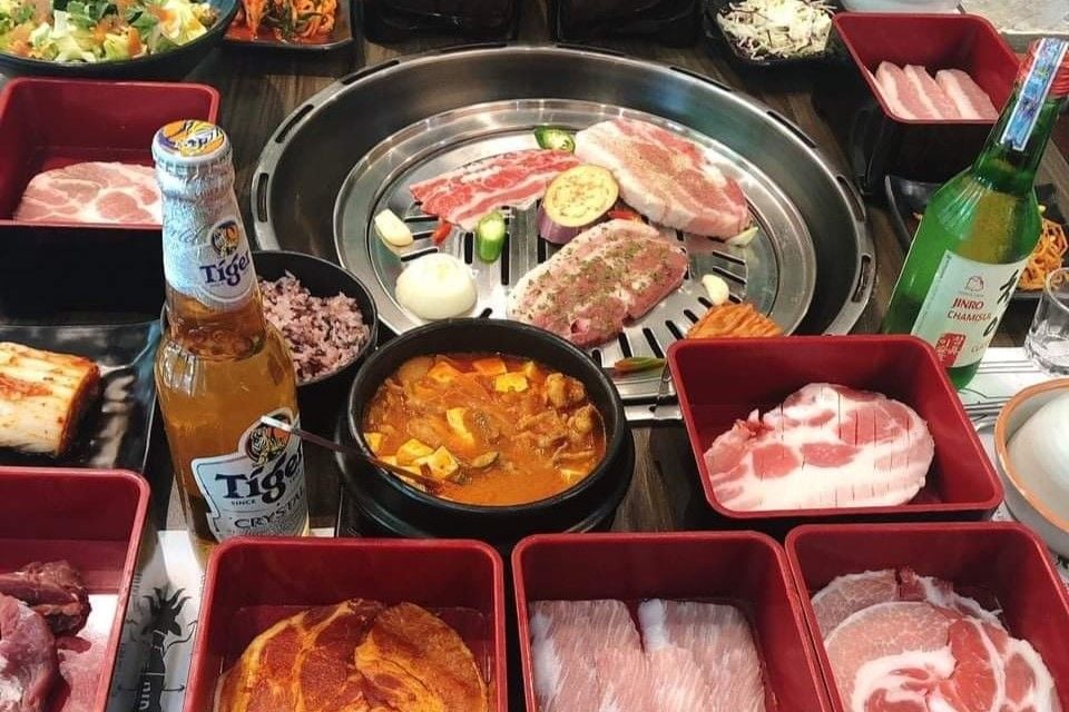 Thịt nướng Box BBQ - Đỗ Quang